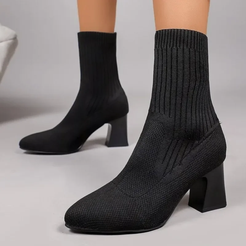 Embellish Knit - Botas de Cano Curto Tricotadas para